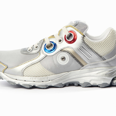 Sneakers Adidas : Raf Simons s'inspire des combinaisons de la NASA