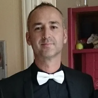 Christophe R