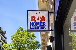 Homer Lobster Victor Hugo