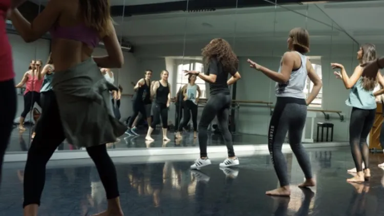 DANSEZ COMME BEYONCÉ - SPECIAL EDITION