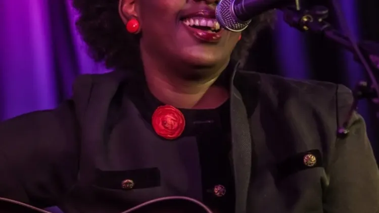Aïdara en Concert Live Acoustique