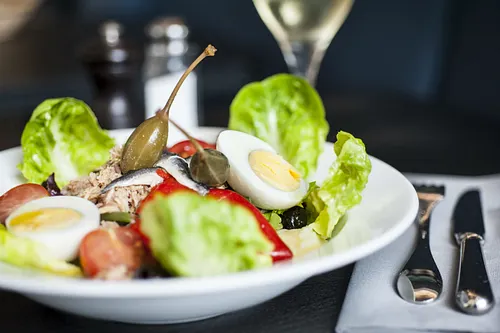 Le Nemours Bar Restaurant Paris