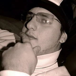 Julien R