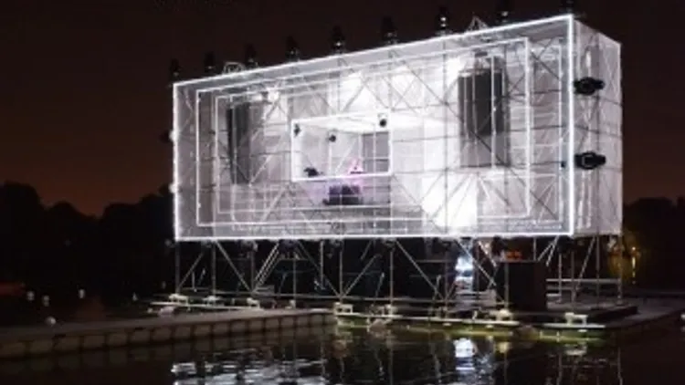 We Love 1024 BOOM-box