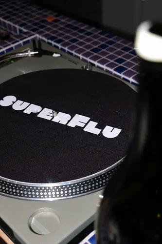 Superflu Restaurant Paris