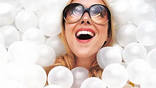 C'EST D'LA BALLE ! PISCINE À BALLES GÉANTE