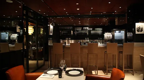 Le M64 Restaurant Paris