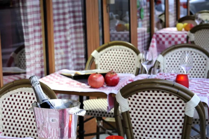D'Chez Eux