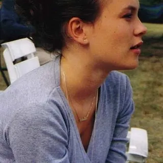 Estelle T