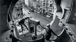 Gordon Matta-Clark - Anarchitecte