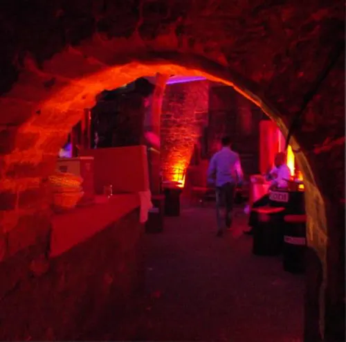 Caves Lechapelais Salle Paris