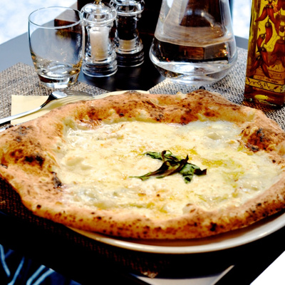 O'Scià, la pizza napolitaine que les Parisiens aiment
