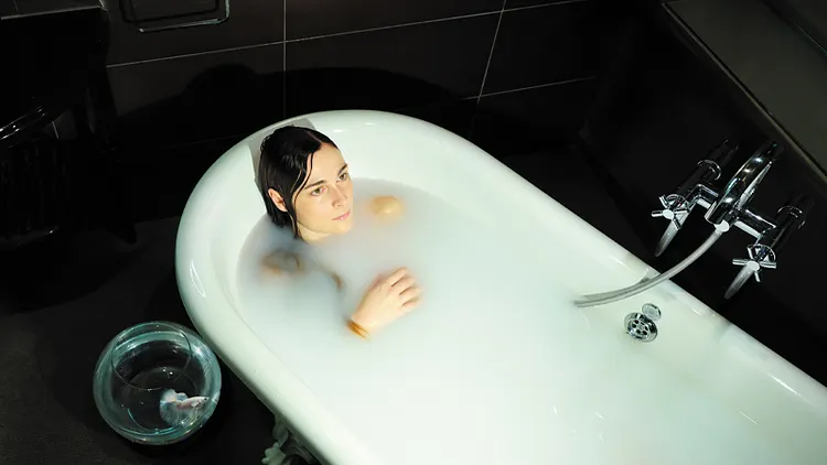 ELLINOA « THE BALLAD OF OPHELIA »
