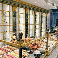 Le Café Pouchkine Haussmann