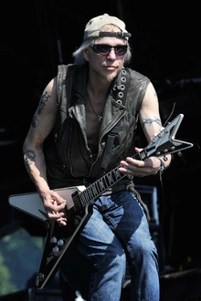 Michael Schenker's temple of rock