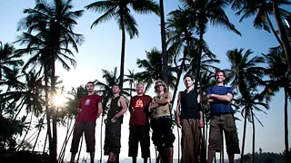 HILIGHT TRIBE en concert @ Le Cabaret Sauvage