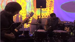 SUPERBRAVO // HOLLOYS // TWO DOLLAR BASH
