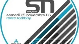 Strictly House