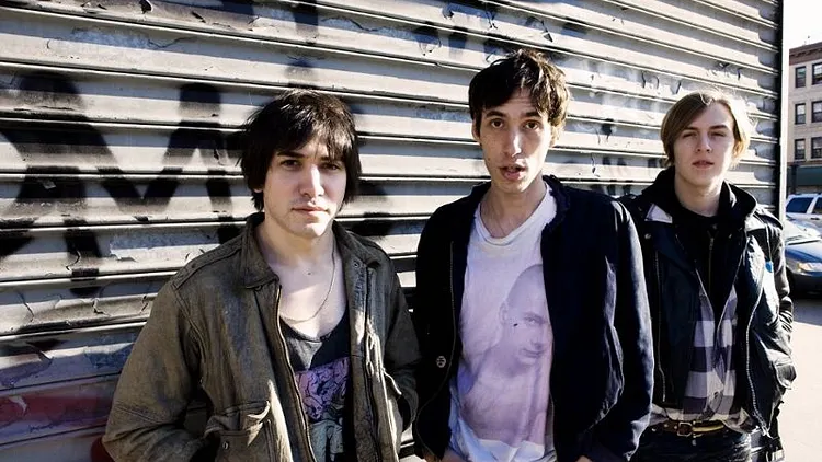 The Virgins en concert