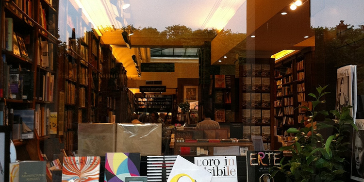 Librairie Galignani 224 Rue De Rivoli 75001 Paris La Librairie Galignani, Paris - Shop