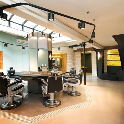 La Barbière de Paris, petit barbershop devenu grand