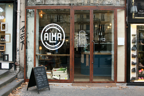 Alma, The Chimney Cake Factory Restaurant Shop Paris
