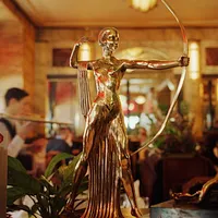 Le Vaudeville