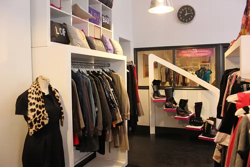 Au Grenier d'Anais Shop Paris