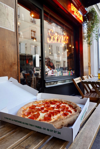Sonny's Pizza Restaurant Paris