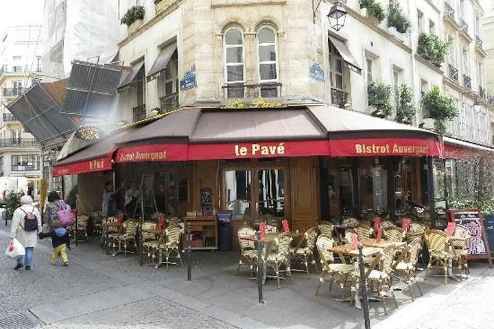 Le Pavé