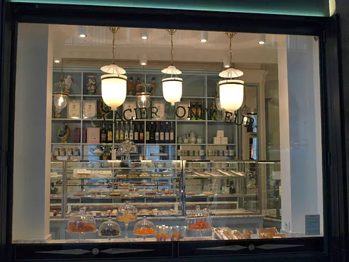 Pâtisserie Sébastien Gaudard Restaurant Shop Paris