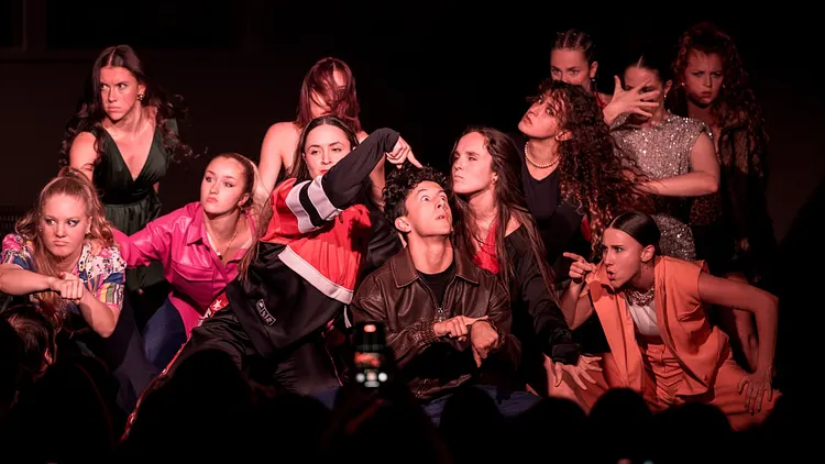 CLUB 22 - Shows de danse & Clubbing