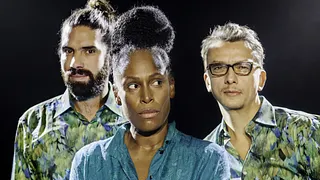 SANDRA NKAKE TRIO - [ELLES]