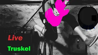 THEORY OF YOUTH en live