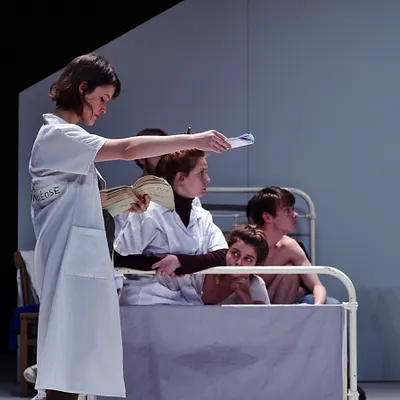 Maladie de la jeunesse : histoire d'une jeunesse désoeuvrée et splendide au Théâtre de la Tempête