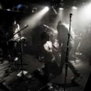 Backstage B