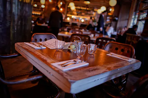 Le Petit Poucet Restaurant Bar Paris