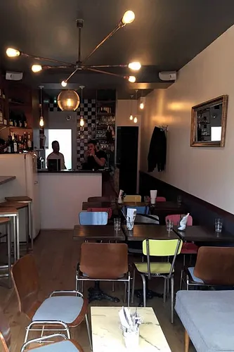 Les petits Paresseux Restaurant Paris
