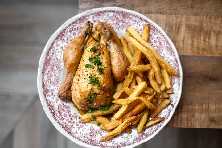 Le Bistro des Lettres