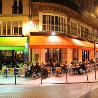 Café Etienne Marcel