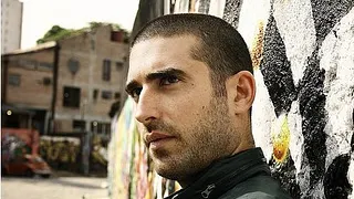 FORM : POPOF, JULIAN JEWEIL, NOOB & SOLIMAN