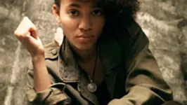 Nneka en session acoustique