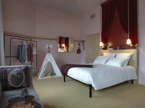 MOB Hotel Restaurant Hôtel Saint-Ouen