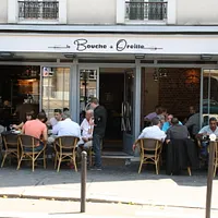Le Bouche à Oreille