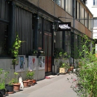 A La Folie Théâtre