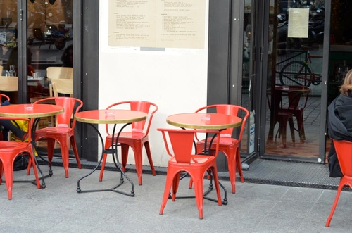 Café Petite Restaurant Paris