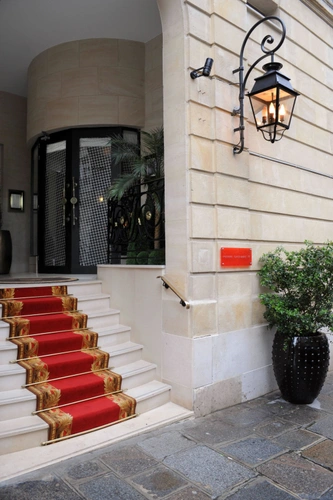 Pierre Gagnaire Restaurant Paris