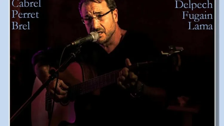 Concert intimiste de chansons françaises en guitare/voix.