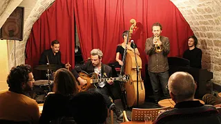 CONCERT DU GROUPE QUEENS OF NOTHING