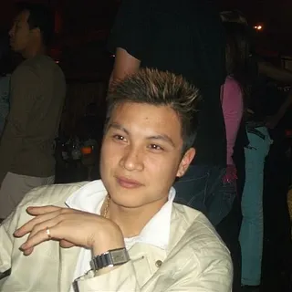 Viet D